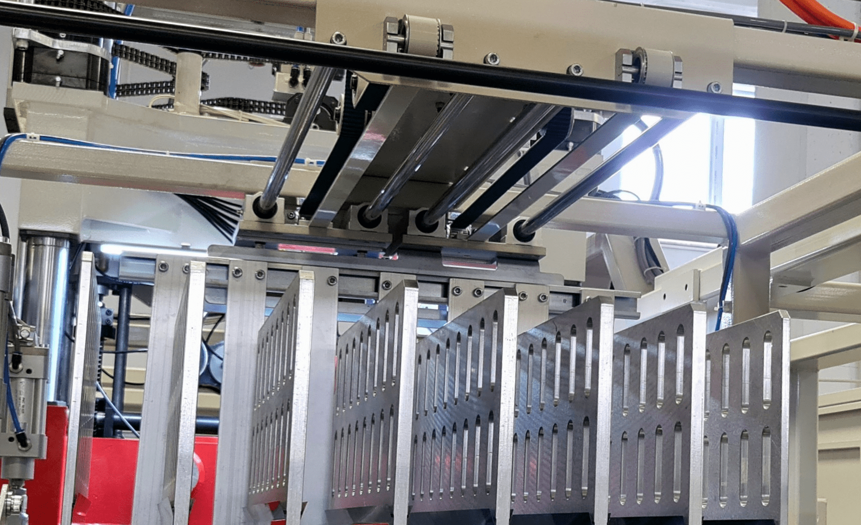 Stacker unit of Thermoforming machine