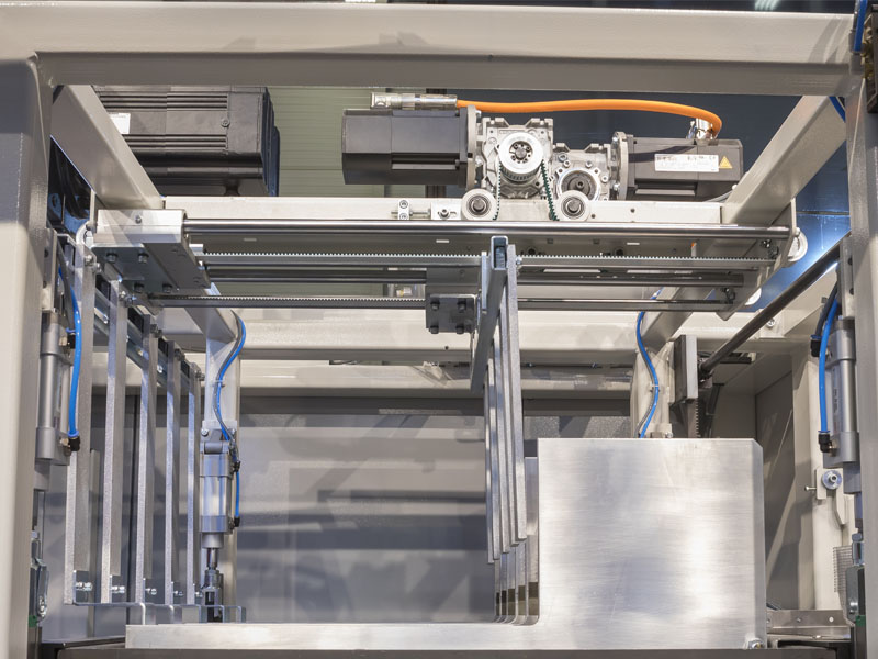 A-B Stacker of Thermoforming machine